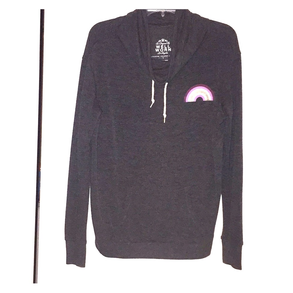 Cowl neck light T-shirt feel sweatshirt